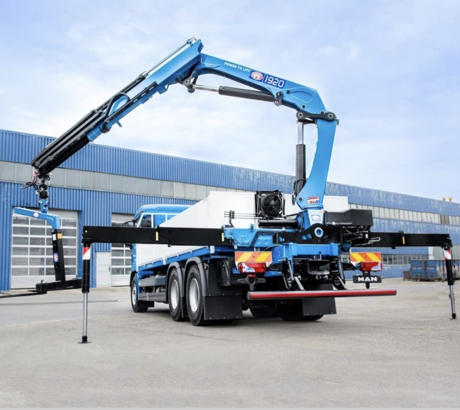 blue medium loading crane